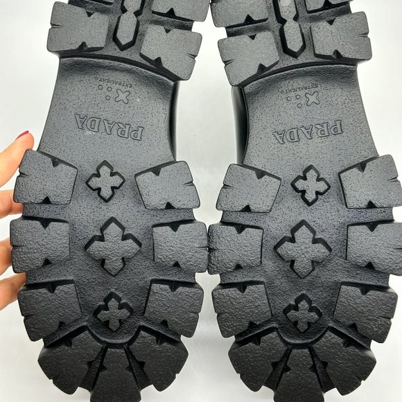 PRADA Monolith Brushed Leather Lug Sole Pull On Chelsea Ankle Boots Black - Picture 14 of 15